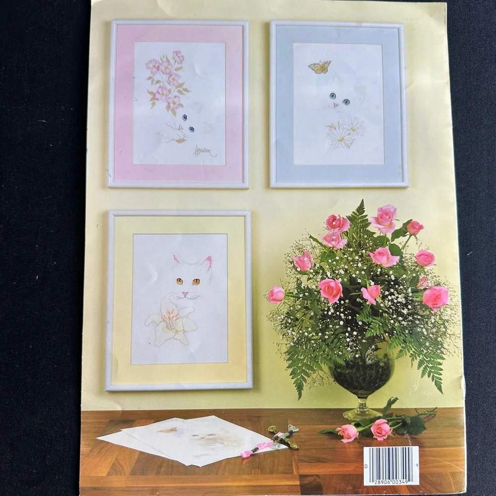 Leisure Arts Arts & Crafts Cross Stitch Patterns carousel & Cat set ￼